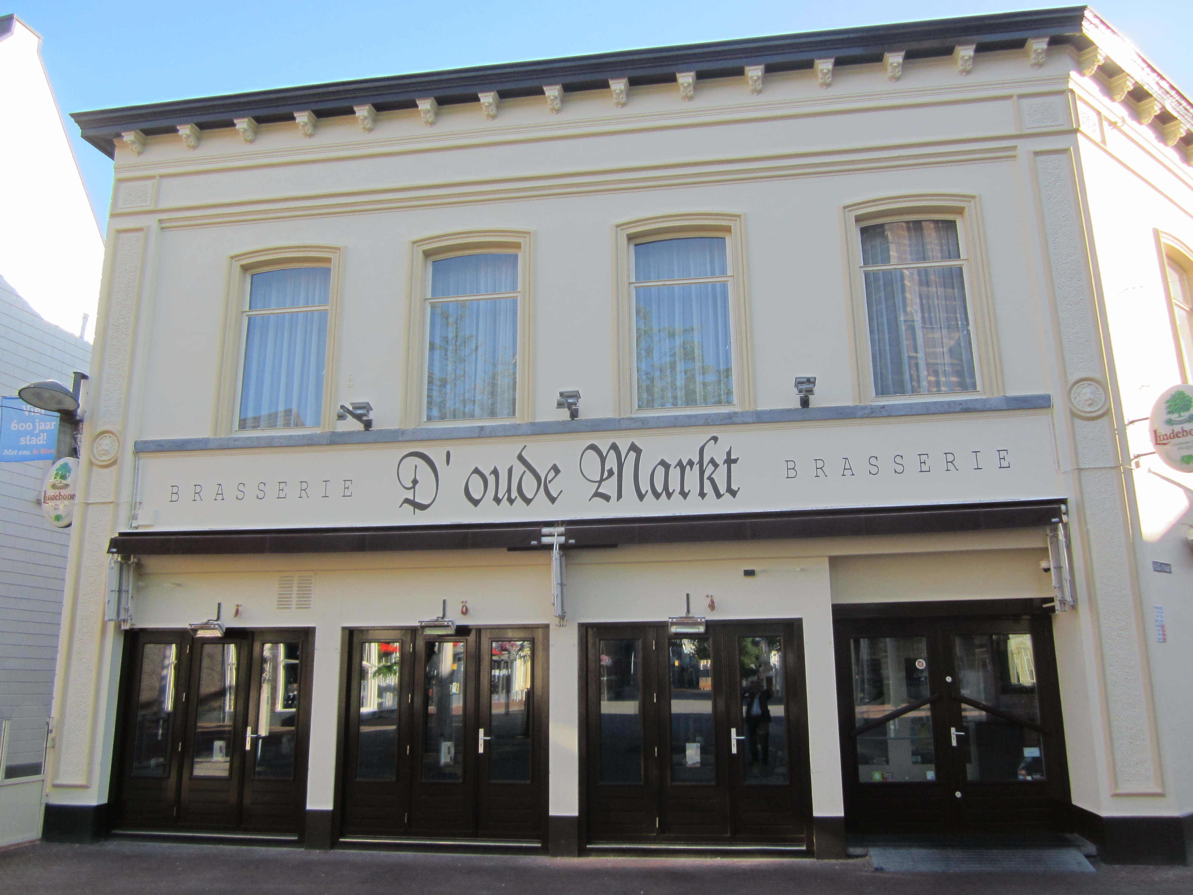 Doude-Markt-Weert2